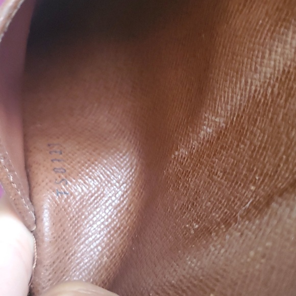 Louis Vuitton wallet - Picture 5 of 5